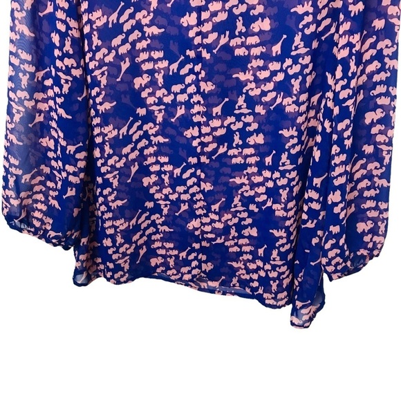 Peaches N Cream Blue Animal Print Blouse Approx Medium - Picture 6 of 11